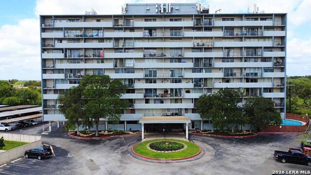 7039 San Pedro Ave 205, San Antonio