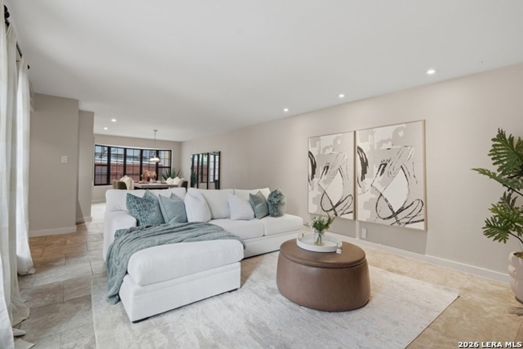 7711 Callaghan Rd Apt 3, San Antonio
