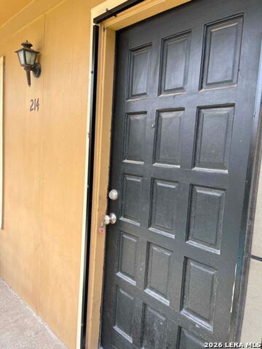 911 Vance Jackson 214, San Antonio