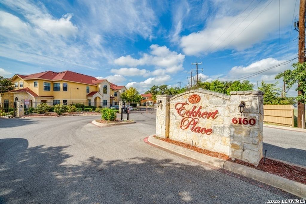 6160 Eckhert Apt 6, San Antonio