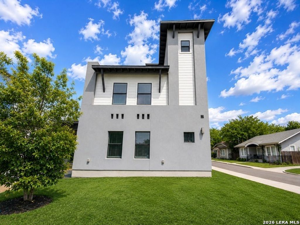 918 S Olive Unit, San Antonio