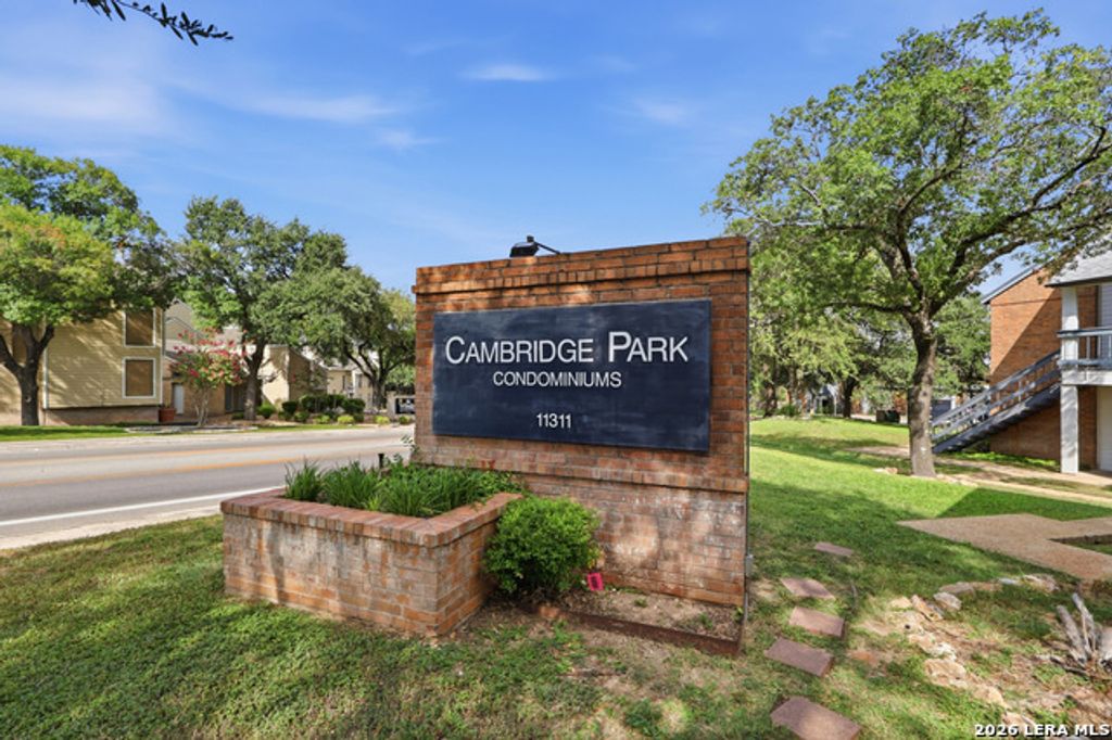 11311 Sir Winston St 307, San Antonio