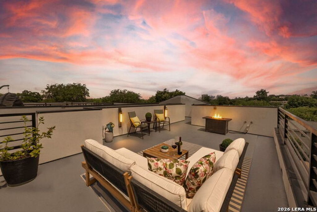 719 Eleanor Ave 102, San Antonio