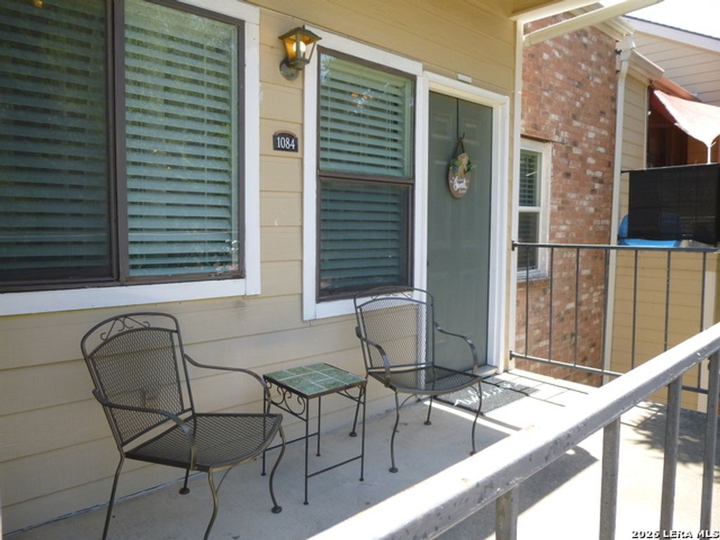11610 Vance Jackson Road 1084, San Antonio
