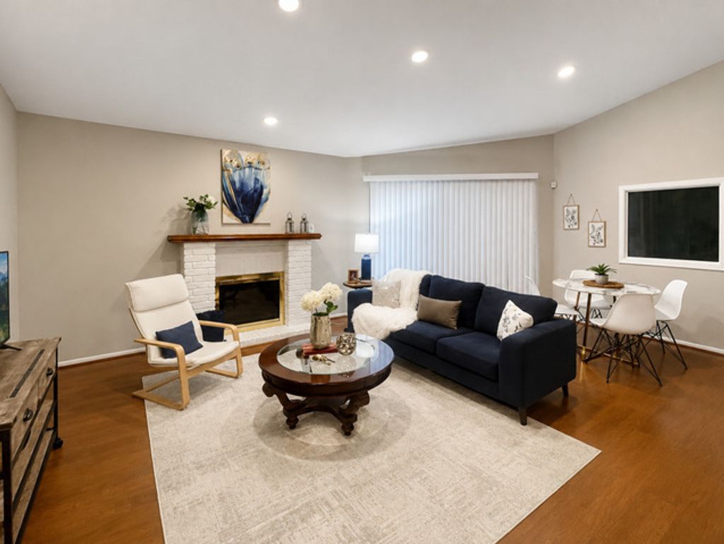 11520 Huebner Road 107, San Antonio