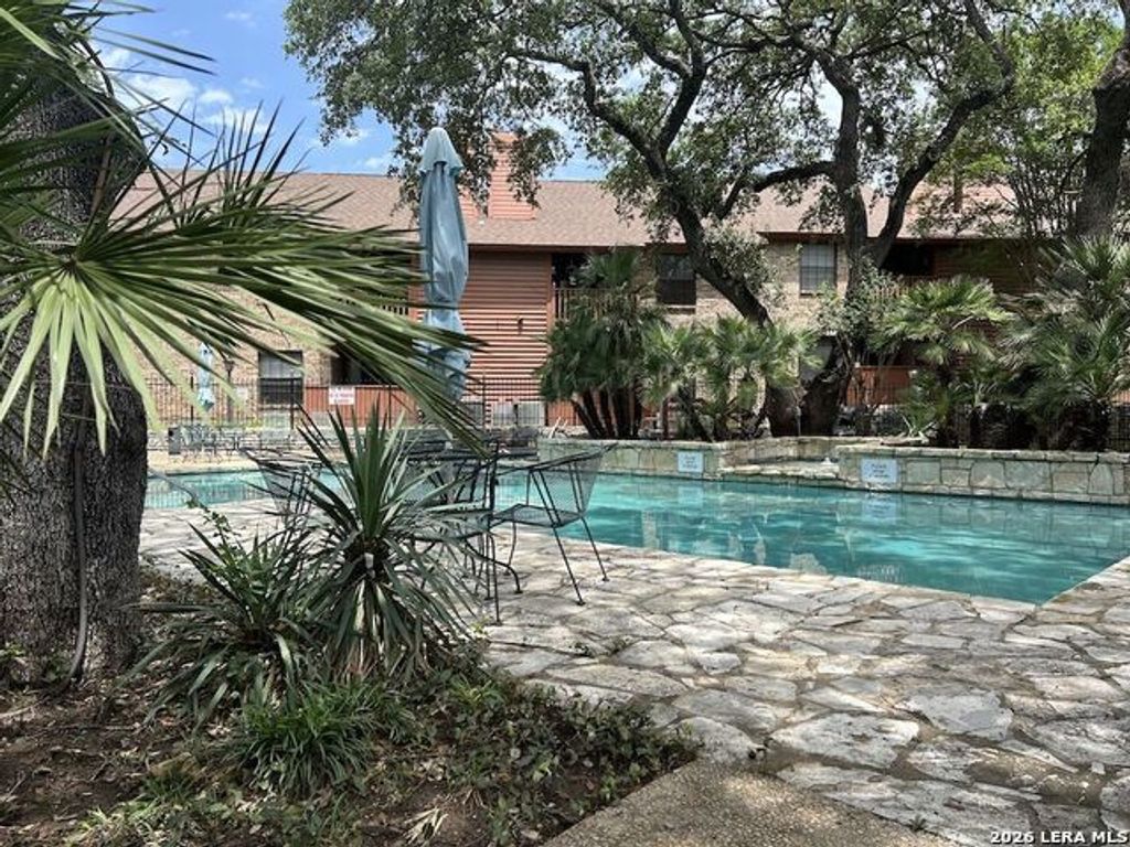 13018 Heimer Rd 910, San Antonio