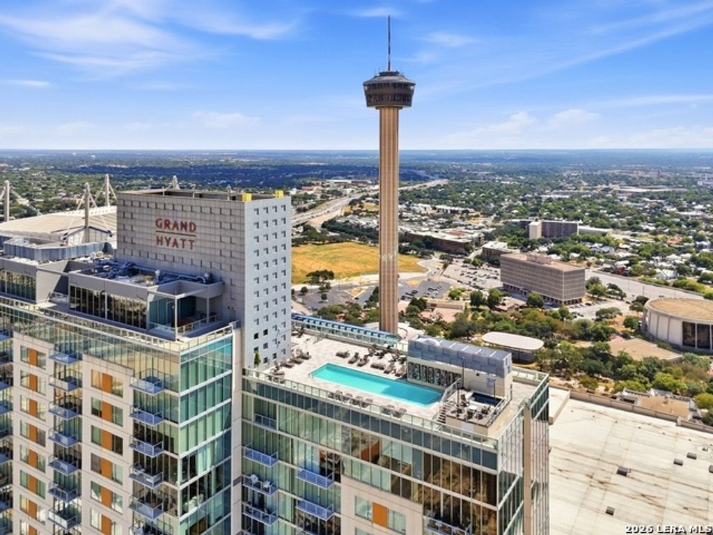 610 E Market Unit, San Antonio