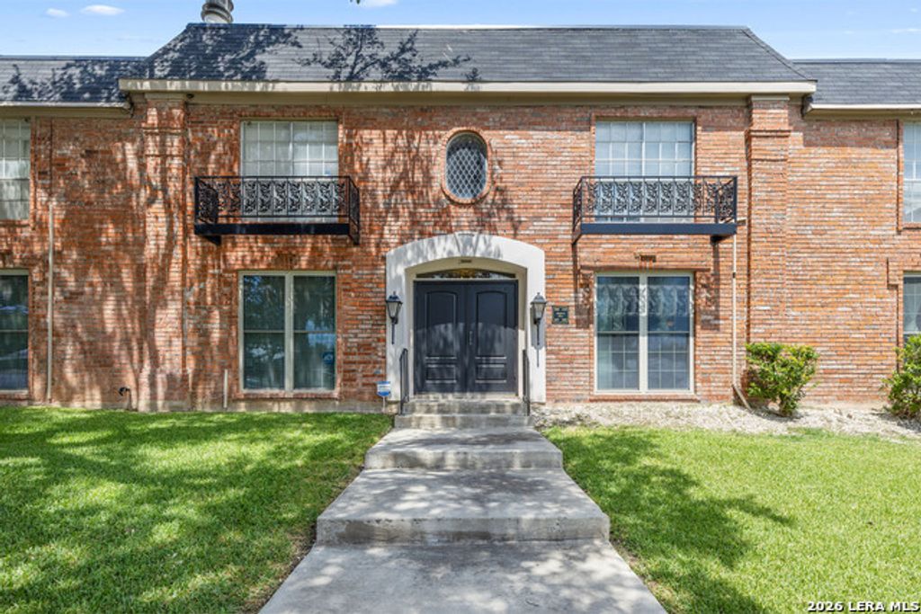 7500 Callaghan Apt 3, San Antonio
