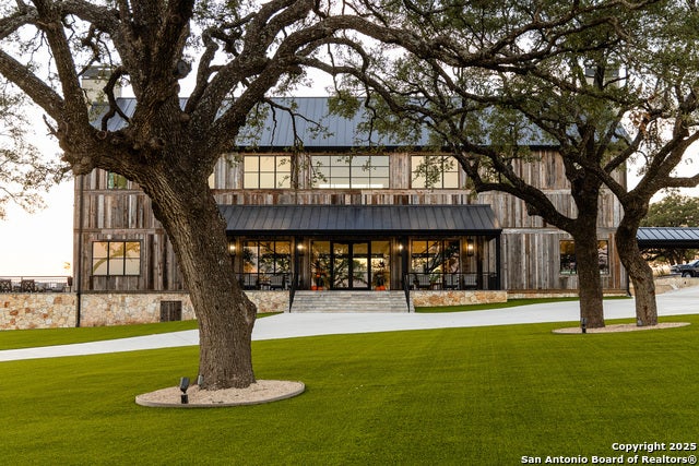 3280 Highway 39, Hunt