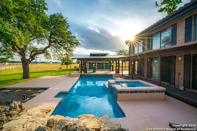 2307 Fm 3240, Bandera