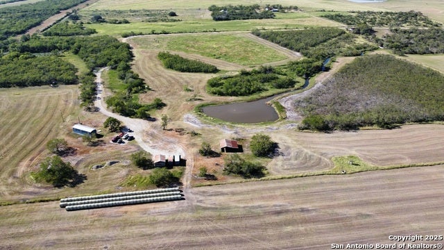 1775 County Road 405, Karnes City