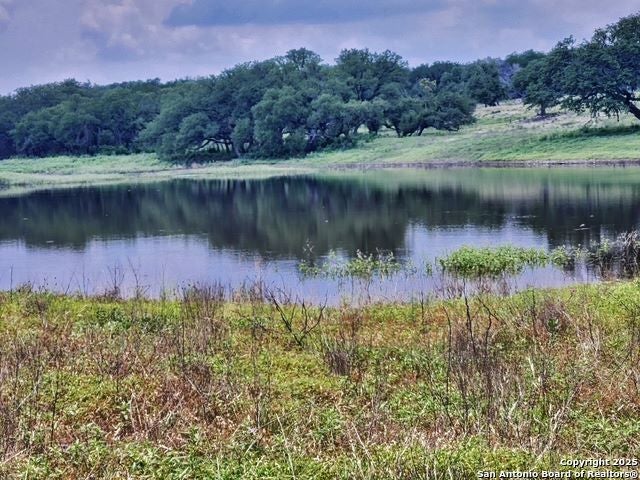 800 Schumann Rd, Stonewall