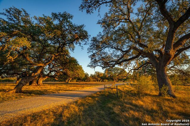 740 Optimist Way, Bandera