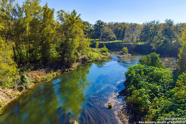 MLS #1925843S for Sale at 10485 Fm 466, on Guadalupe River in the city of Seguin, 78155