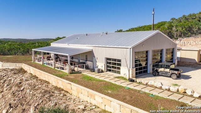 225 Arrowhead Lane, Pipe Creek