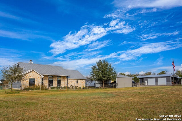 3585 Pittman, St Hedwig