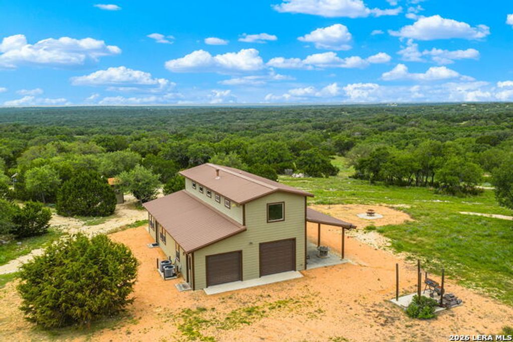 196 Scenic Hills Road, Junction