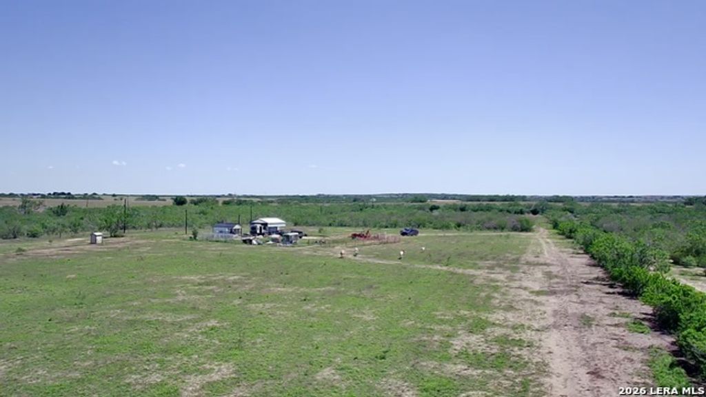 2103 County Road 138, Kenedy