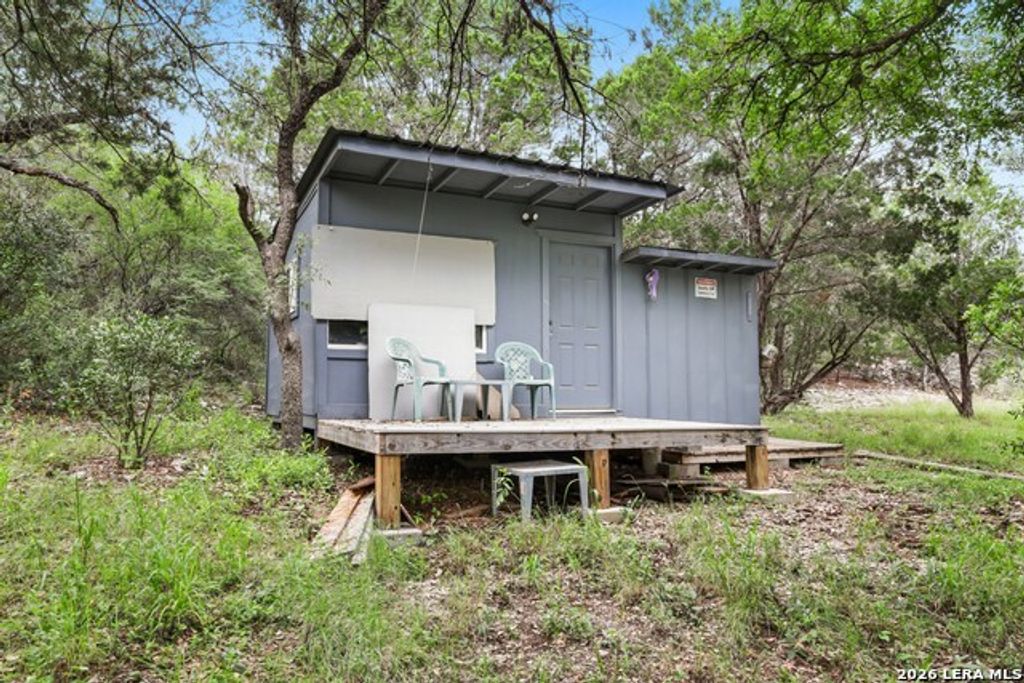 1014 N-bar Ranch Rd, Brackettville
