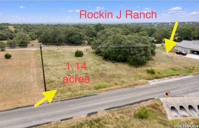 319 John Price, Blanco