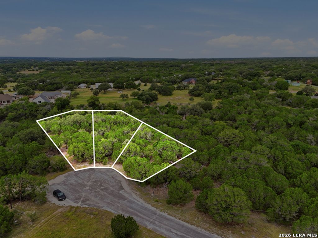 Lot 24 Broken Spur Rd., Bandera