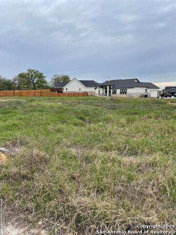 120 Bayberry Ct, La Vernia