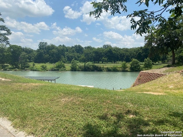 Homes for Sale on Guadalupe River in New Braunfels, TX