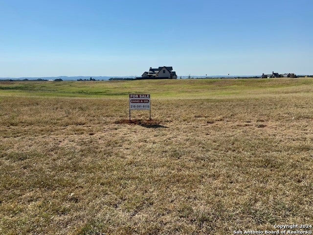 401 Interlaken, Fredericksburg