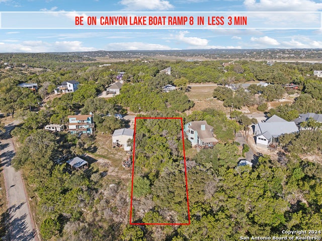 1831 W Lakeside Dr, Canyon Lake