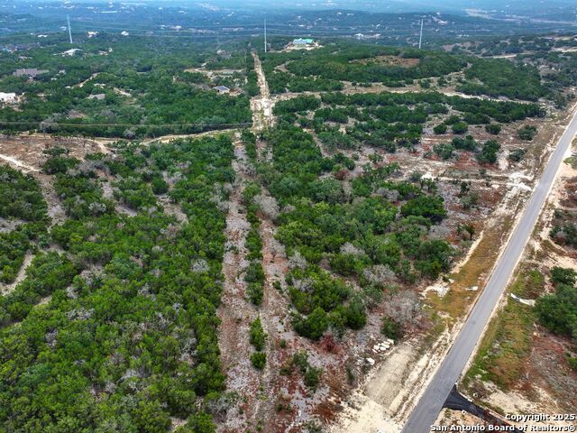 964 & 976 Earle Oak Ave, Bulverde