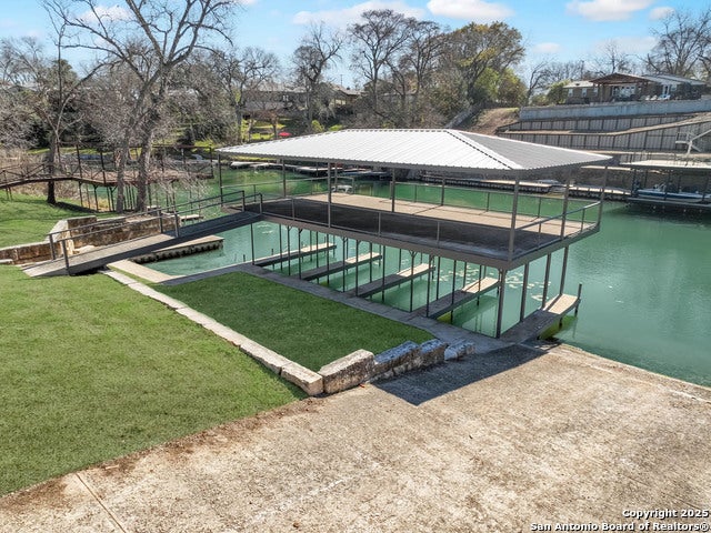 240 Rio Dr, New Braunfels