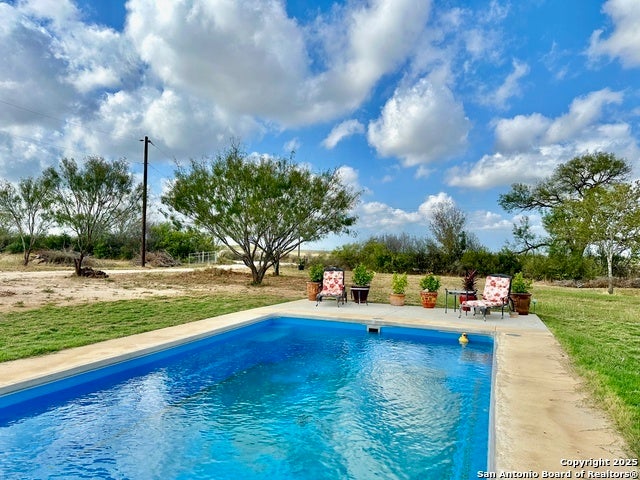 763 County Road 1670, Moore