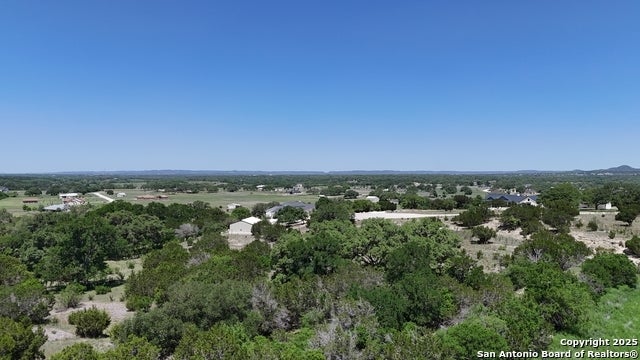 772 Hager Rdg, Bandera