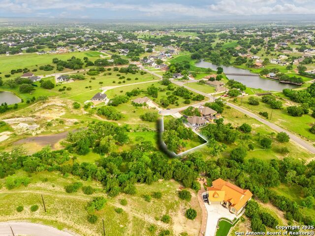 107 Nicholas Weeks, Blanco