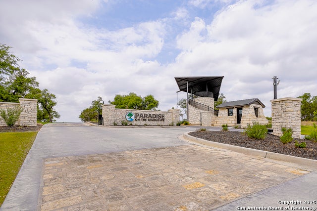 1012 Pristine Trl, Canyon Lake