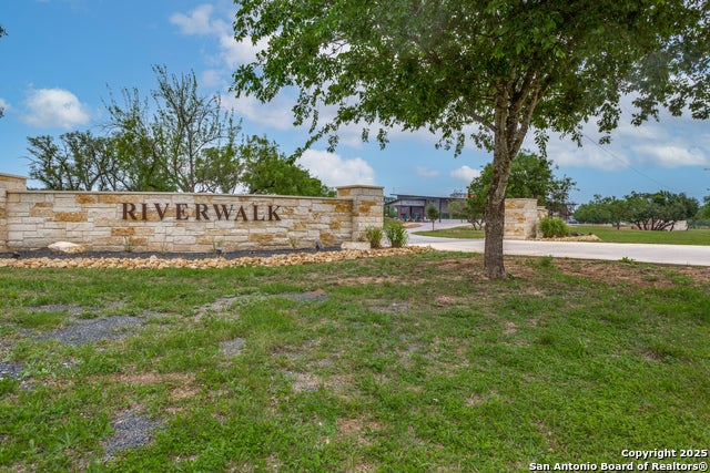 4300 State Highway 16 #83, Bandera