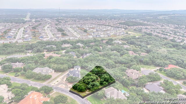 8040 Colonial Woods, Boerne