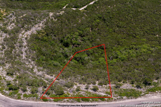 59 Private Road 1717, Mico