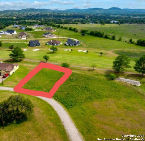 Lot 6 Antler Cir, Bandera