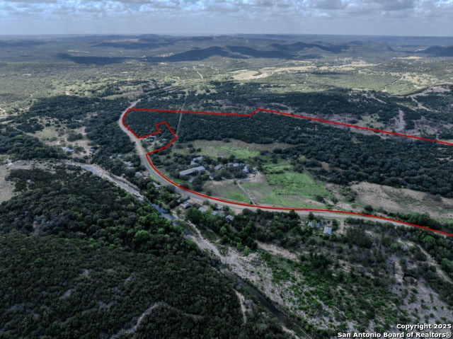 7802 Ranch Rd 1051, Uvalde