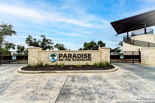 1922 Paradise Parkway, Canyon Lake