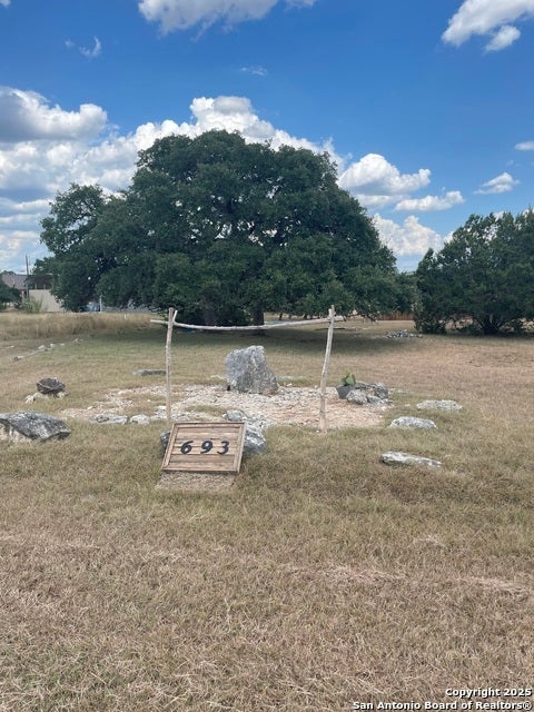 693 Pr 1514, Bandera