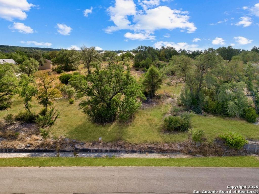 7627 Ramble Ridge, San Antonio