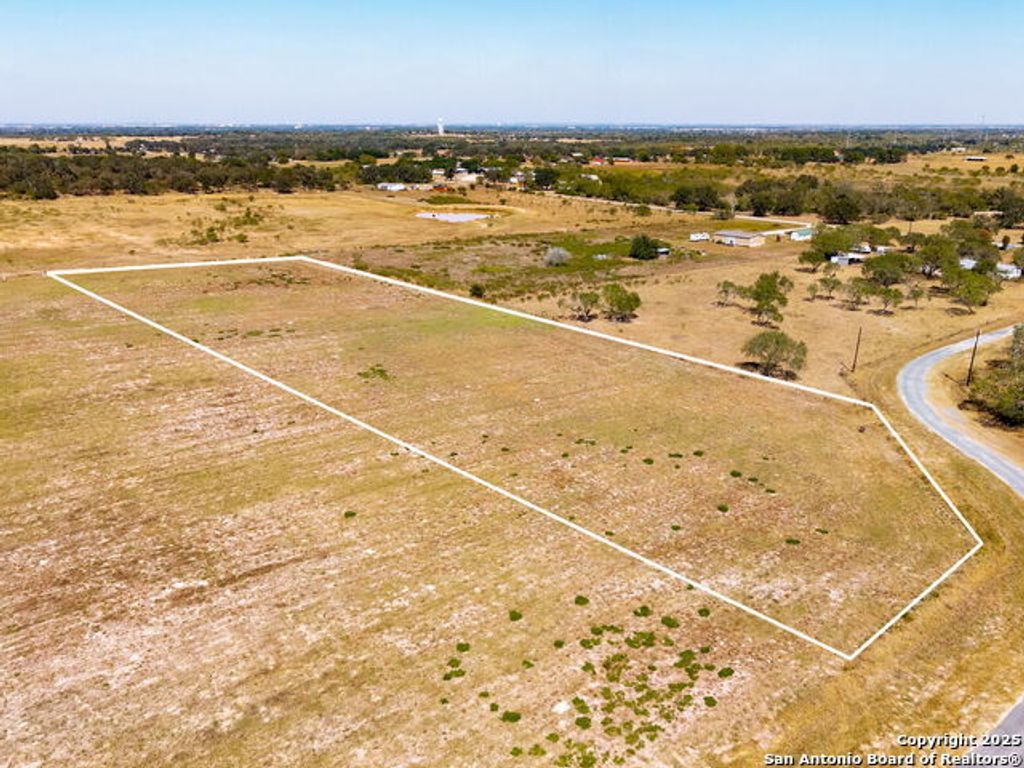 Lot 13 Seay World, Seguin