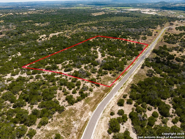 241 Dark Sky Path, Kerrville