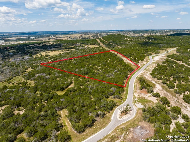 376 Dark Sky Path, Kerrville