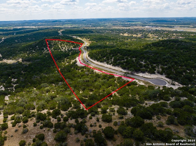 445 Dark Sky Path, Kerrville