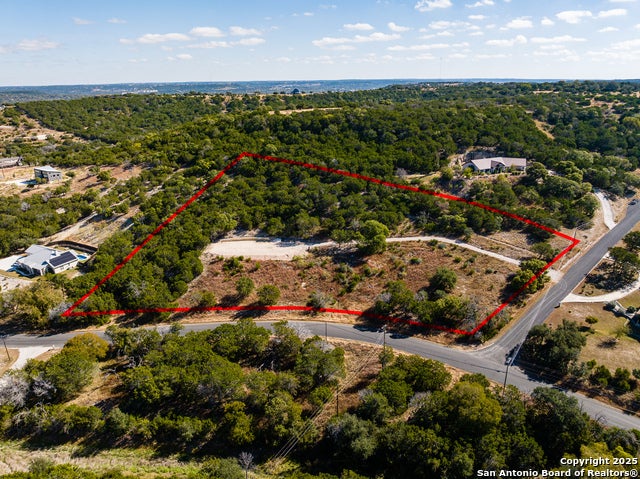 902 N Saddlewood Blvd, Kerrville