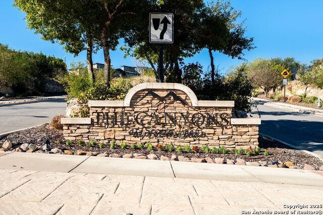 23703 Oakshire, San Antonio