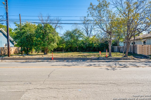 910 N Hackberry, San Antonio